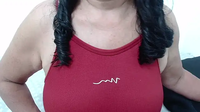 ElizabethMiler live cam on StripChat
