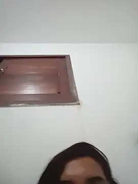sillerzinha live cam on StripChat