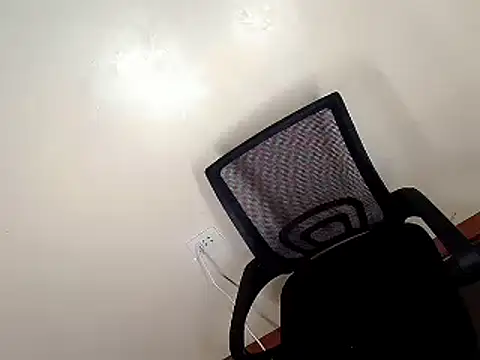 miss_satisfaction webcam