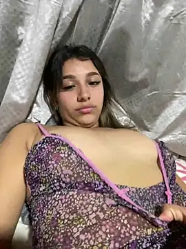 liahot69 - Liahot69's free webcam - UK Sex Cams