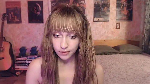 Friendly_Ellie webcam