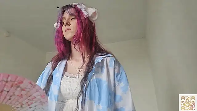 CowledScript live cam