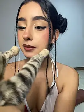 RosseMelody live cam on StripChat