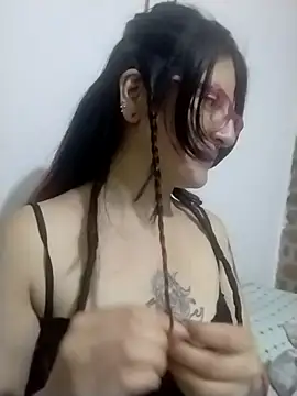 _Alaskamisa live cam on StripChat