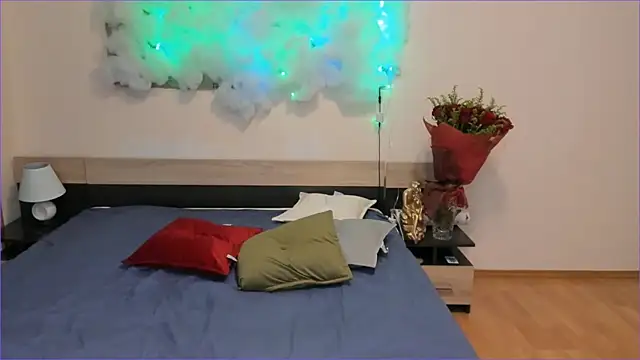wavelover live cam on StripChat
