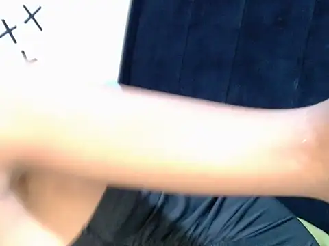creamyslender23 webcam