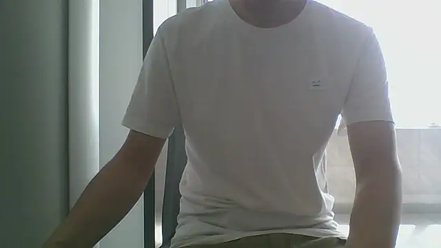 nole_china7 (Ask my age) - talk / fun / cum