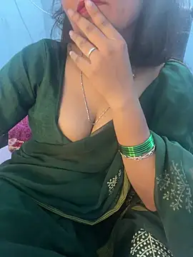 APKI_WIFE_1 webcam