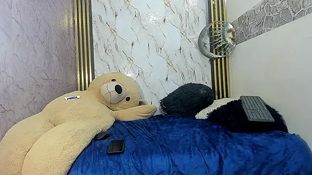 boys_curlys webcam