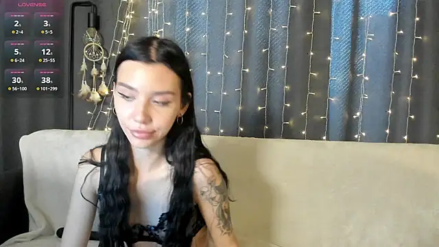 Amelia_skyy webcam