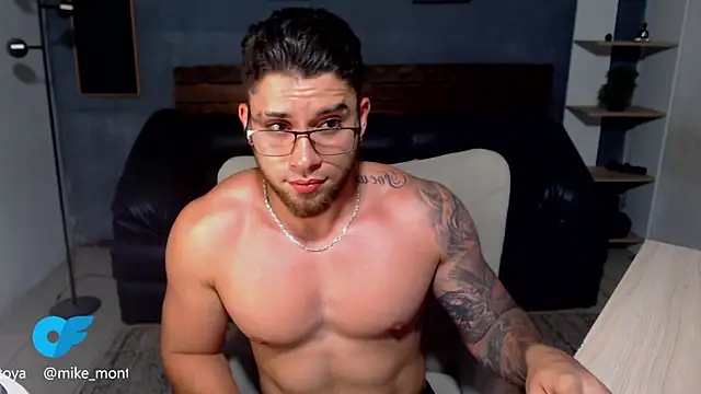 mike_montoya01 (M young) - JERK OFF HARD