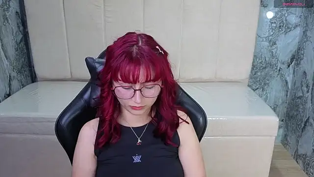 Queen_Red_v