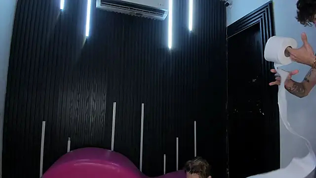 Threesome-no-mercy