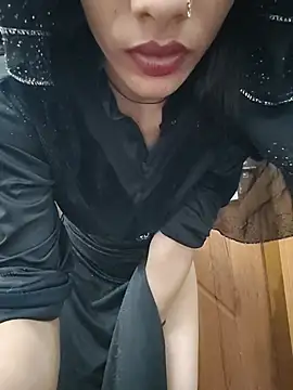 Noorkhatoon webcam