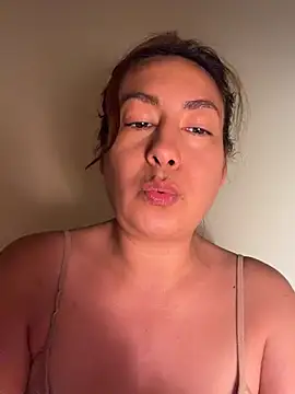 IAmScarlettLove webcam