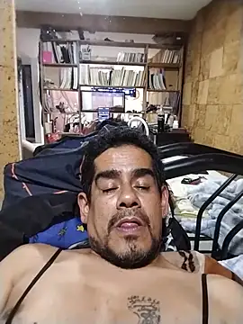 Professor_Leo_ webcam