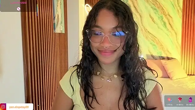 penelope_tay1 webcam