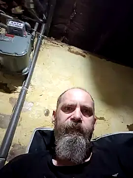 crazyheratic8 webcam