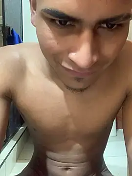 Emiliano_Reyes webcam