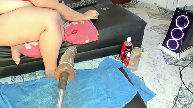 Dakotalove20 webcam