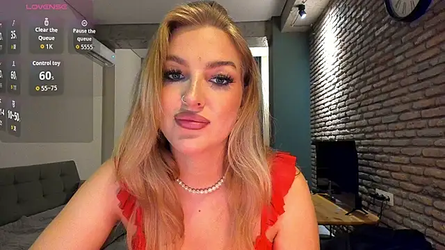 fifteenpoem webcam