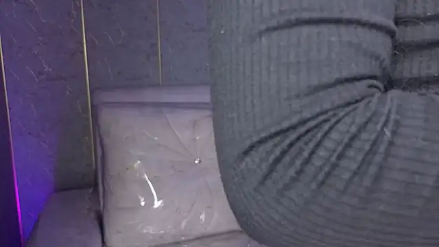 MelodySweett webcam