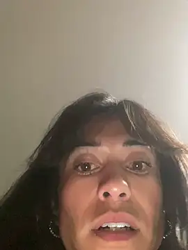 tsvickyyvee1990 webcam