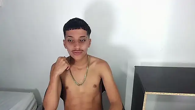 jl_brayan12 live cam on StripChat