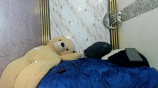 boys_curlys webcam