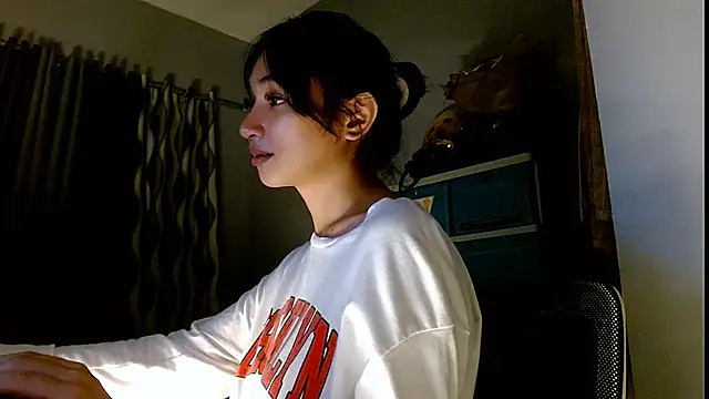 AsiaticRose_06 live cam on StripChat