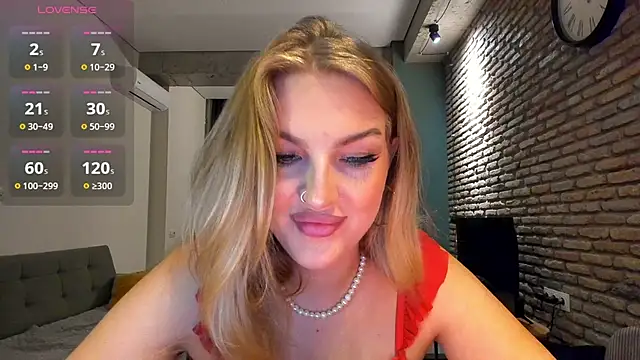 fifteenpoem webcam