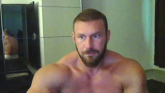 muscularkevin webcam