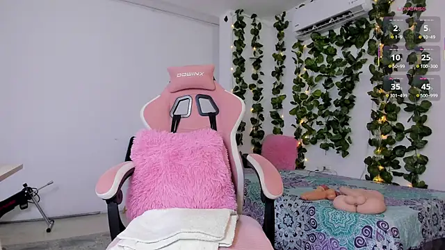 ashley_morgan_18 webcam