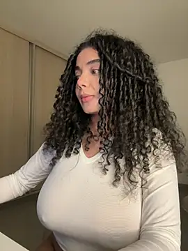 Curlyierr webcam