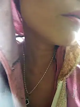 Heryy_xx live cam on StripChat