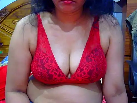 Horny_Doll24 webcam
