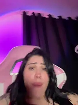 draculona-666 (F young) - Squirt