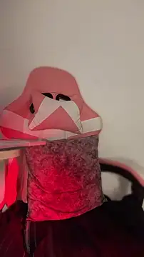 ScarletVelvetX webcam
