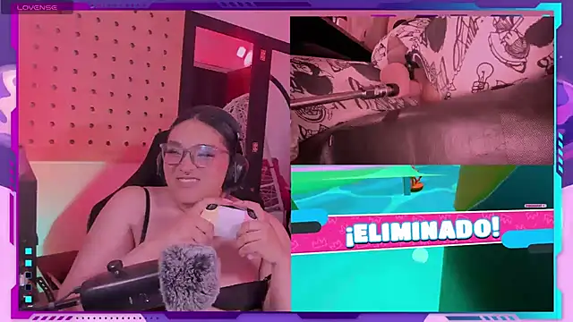 MegariaB live cam on StripChat