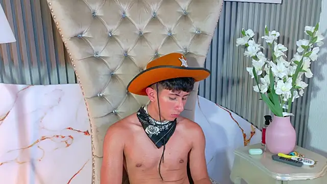 AndyJustgame_ webcam