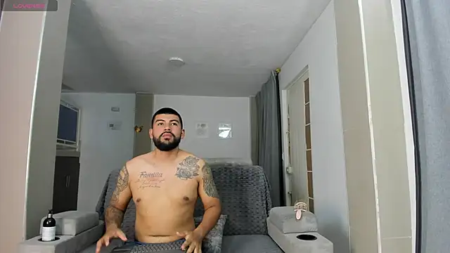 DulceRomance webcam