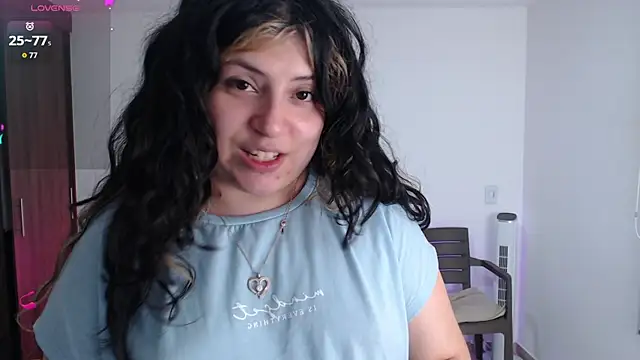 sofix__ live cam on StripChat