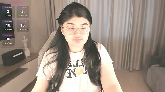 mia_lui webcam