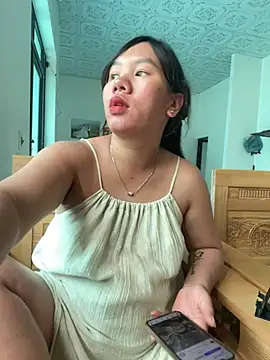 Suki-love live cam on StripChat