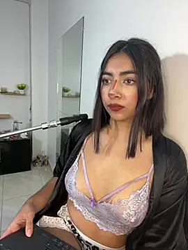 cherry_skinnyy_ webcam