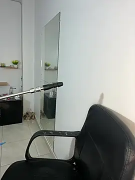 cherry_skinnyy_ webcam