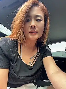 okgirl_23 live cam on StripChat