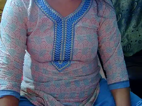 Horny_Doll24 webcam
