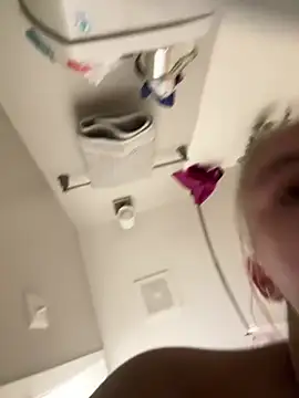 whitechocolate100M webcam