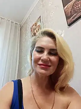 jennyomay (F milf) - 😊 squirt, fuck cucumber 🥒